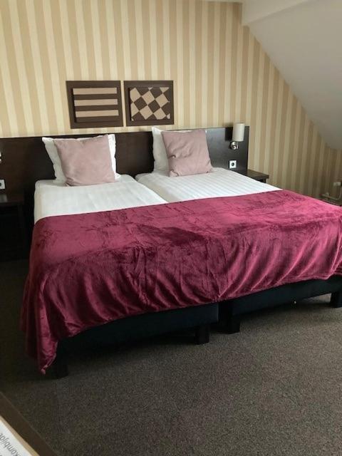 Boutique Hotel De Valk Valkenswaard Zewnętrze zdjęcie
